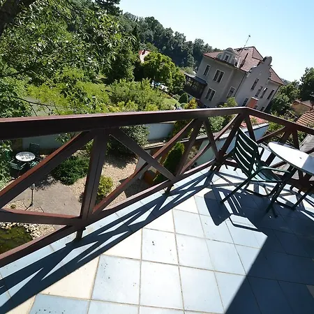 Ve Skalici Гостевой дом 3*
