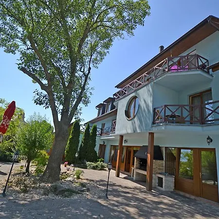 Ve Skalici 3* Mlada Boleslav